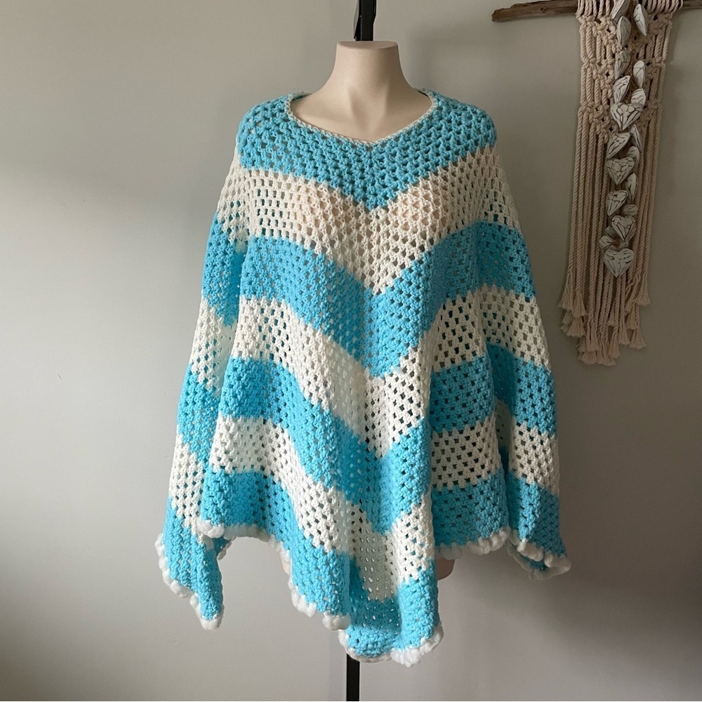 Handmade Crochet Knit Poncho Pom Pom Hem Chevron Print Granny Grannycore